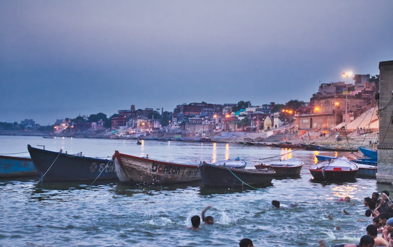 Ganga Aarti and river ghats at Rishikesh, Uttarakhand